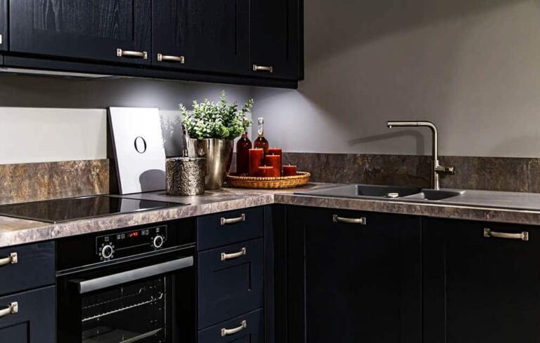 Upgrade Your Home with Stylish and Efficient Faucets – The Perfect Addition to Your Kitchen and Bathroom!